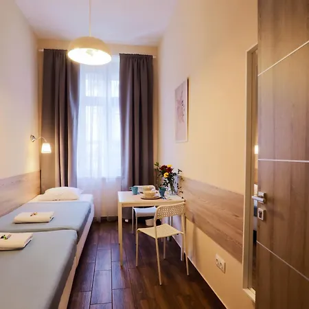 Guest house East Station Deluxe *
